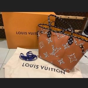 Louie Vuitton MM Neverfull tote Jungle Collection